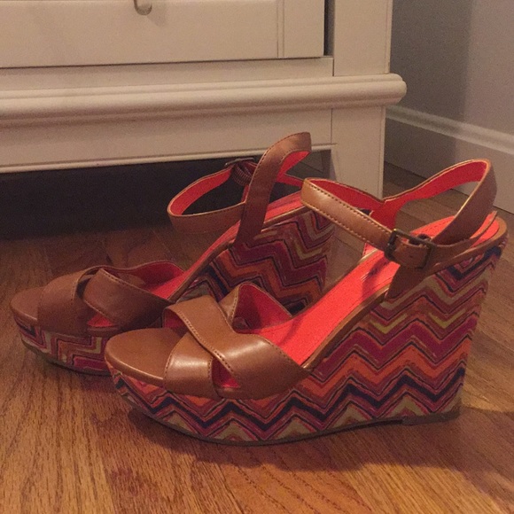 Wedges - Picture 2 of 3